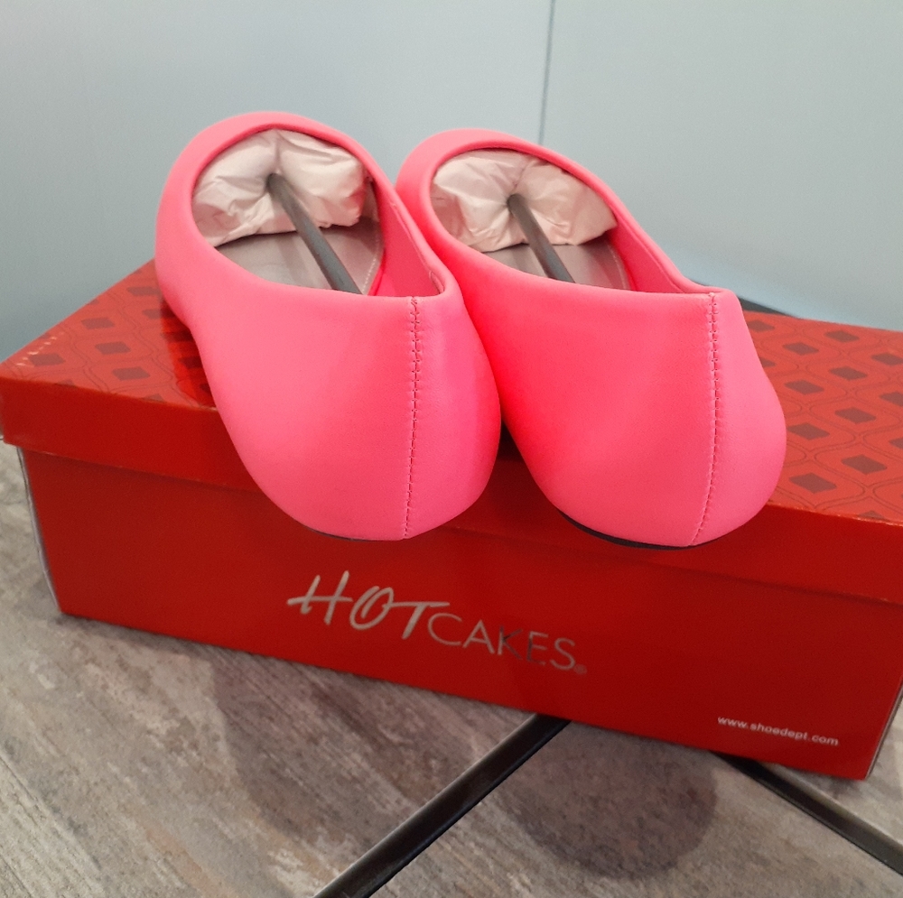 Flats - Picture 4 of 12